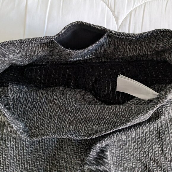 Athleta Delancey Herringbone Tight Leggings Women's Medium Gray Black A Chevrons - Picture 13 of 16